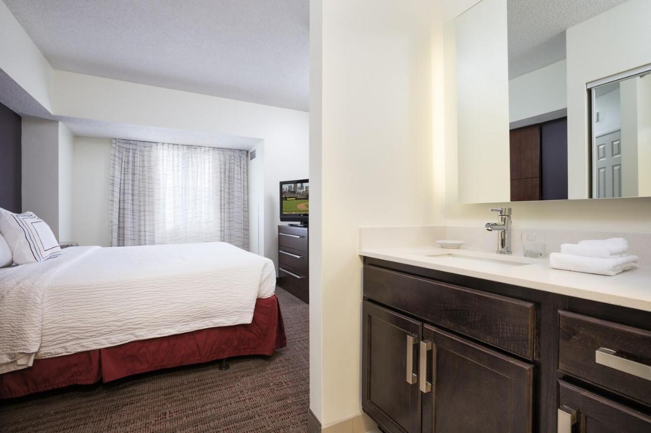 Residence Inn Minneapolis Downtown/City Center Esterno foto